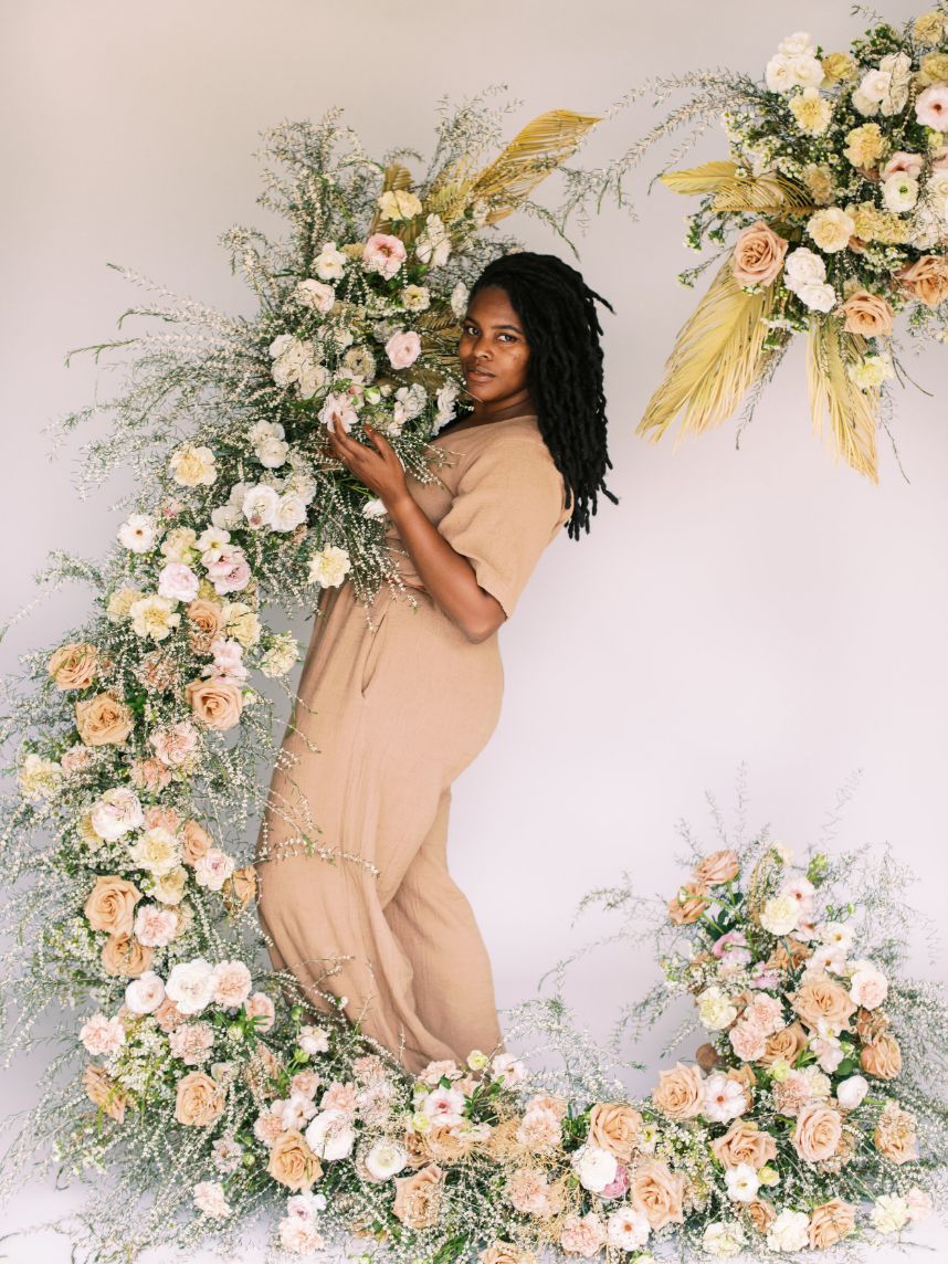 They're Back! Dried Flowers Are Trending for Weddings in 2020